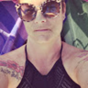 Meet your Posher, Stacy